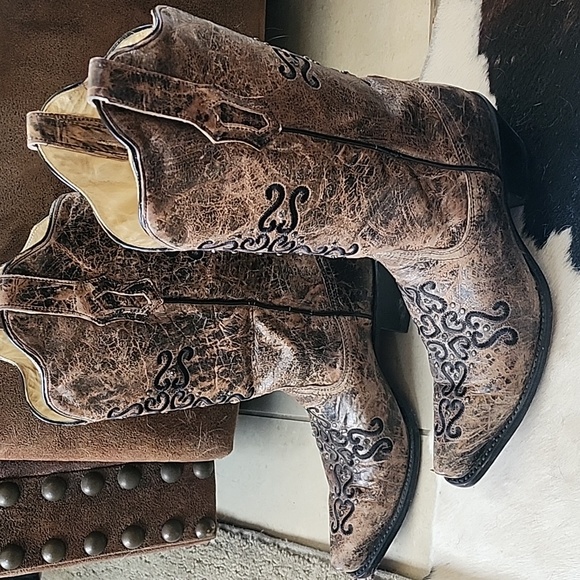 Women's Distressed Brown/Bronze Embroidered Cross Cowgirl Boots 9.5M - Picture 2 of 13